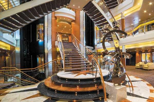 Seven Seas Voyager Gallery Image